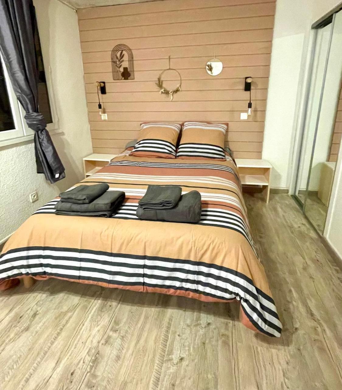 Appartement Avec Piscine En Vallee D'Ossau Bielle Екстер'єр фото